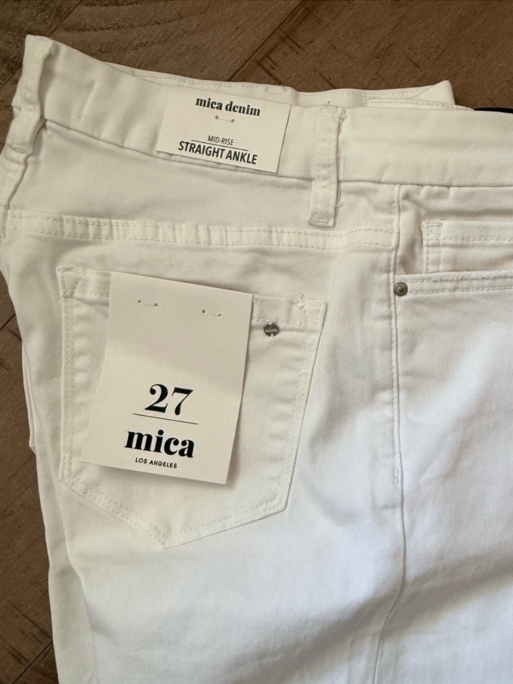 NWT MICA STRAIGHT LEG ANKLE LENGTH JEANS